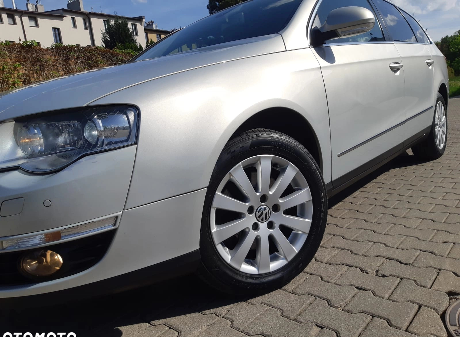 Volkswagen Passat cena 28999 przebieg: 292000, rok produkcji 2010 z Przysucha małe 781